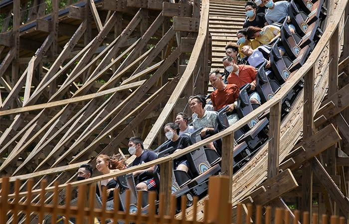 Trò chơi “Mộc xà thịnh nộ” tại Sun World Hon Thom Nature Park