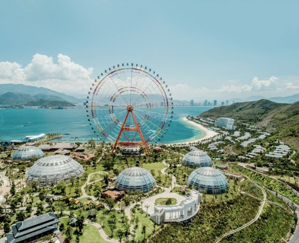 Vinpearl đang tiên phong kiến tạo kỳ quan du lịch Việt Nam, mang đến những trải nghiệm chuẩn mực và đẳng cấp cho khách hàng Vinpearl đang tiên phong kiến tạo kỳ quan du lịch Việt Nam, mang đến những trải nghiệm chuẩn mực và đẳng cấp cho khách hàng