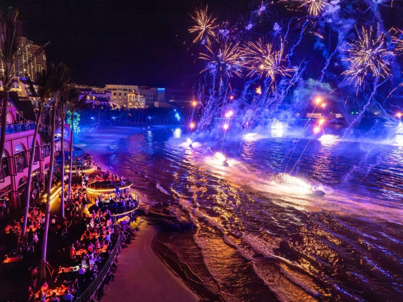 Nhà hàng Sun Bavaria GastroPub, “khán đài VIP” để đón xem show diễn.