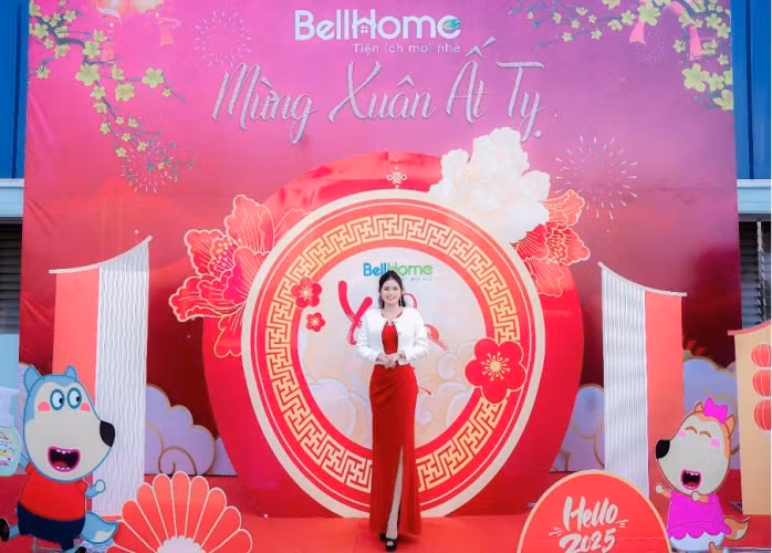 Tổng kho: Nguyễn Thị Dũng