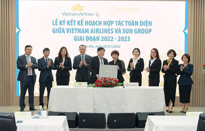 Lễ ký kết giữa Sun Group và VNA