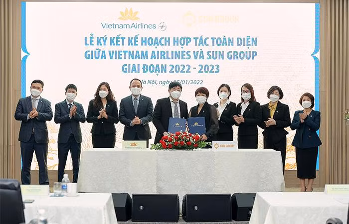 Sun Group và Vietnam Airlines ký kết hợp tác toàn diện