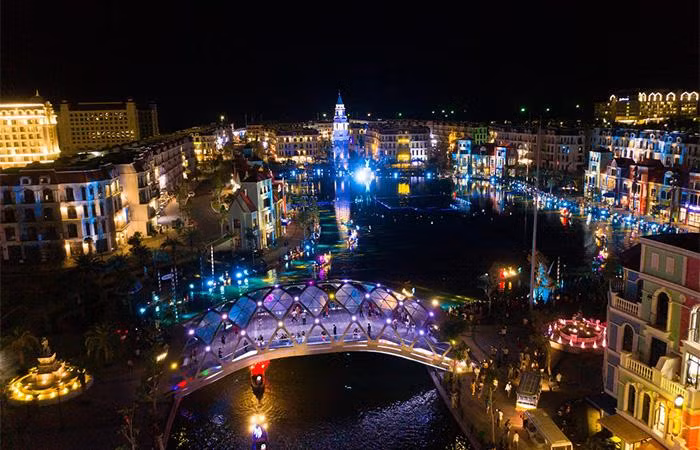 “Thành phố không ngủ” Grand World lung linh sắc màu ban đêm.