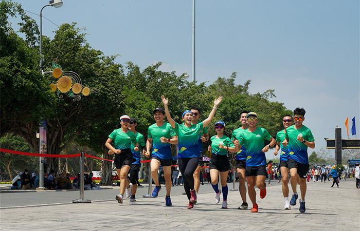 Giải chạy BaDen Mountain Marathon 2021 trên cung đường tuyệt đẹp của Tây Ninh