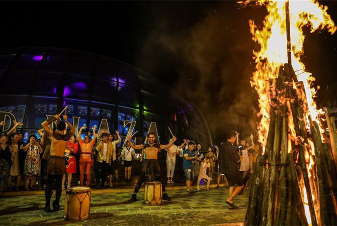 KDL Sun World Ba Na Hills về đêm KDL Sun World Ba Na Hills về đêm