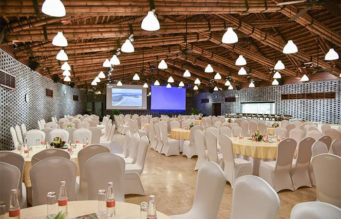 Một trong những không gian tổ chức sự kiện trong nhà tại Flamingo Đại Lải Resort