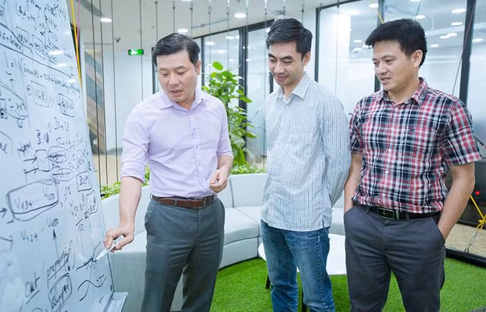 Các học viên sẽ được làm việc cùng các chuyên gia đầu ngành, đẳng cấp quốc tế tại Vingroup