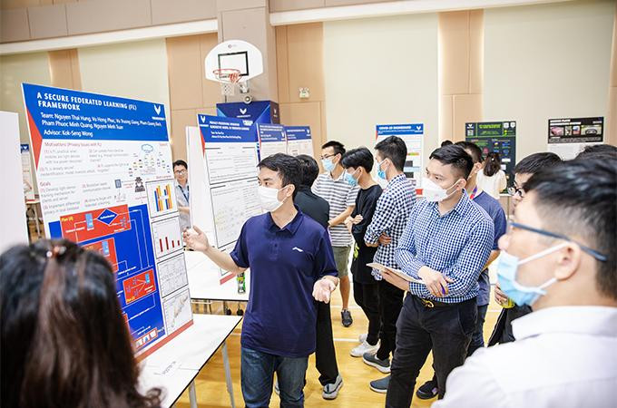 Sinh viên VinUni nghiên cứu dự án dùng dữ liệu lớn để bảo vệ thông tin cá nhân