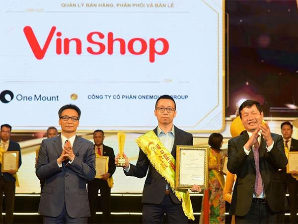 One Mount từng giành giải thưởng hạng mục cao nhất tại Sao Khuê 2022 với ứng dụng VinShop. One Mount từng giành giải thưởng hạng mục cao nhất tại Sao Khuê 2022 với ứng dụng VinShop.