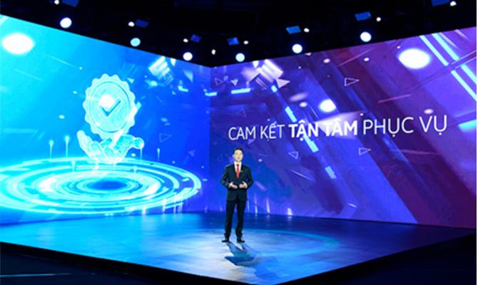 Ông Lê Thanh Tùng - Thành viên HĐQT phát biểu tại buổi lễ