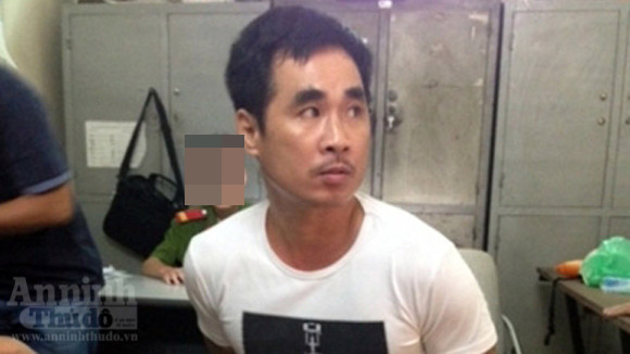 Gã cuồng dâm lột truồng thiếu nữ, hiếp dâm 5 lần/đêm ảnh 1