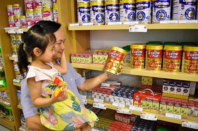 Dielac là nhãn hiệu sữa bột trẻ em được các bậc phụ huynh Việt tin dùng qua nhiều thế hệ Dielac là nhãn hiệu sữa bột trẻ em được các bậc phụ huynh Việt tin dùng qua nhiều thế hệ