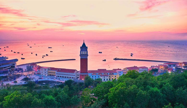 Những công trình ấn tượng, đẳng cấp đang hình thành ở Nam đảo Phú Quốc