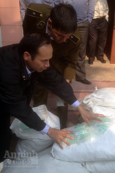 Vừa phát hiện lượng hóa chất “siêu khủng” kích thích giá đỗ ảnh 6