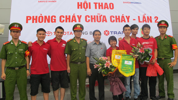 Gần 100 người tham gia Hội thao PCCC tại TTTM Savico Megamall ảnh 9