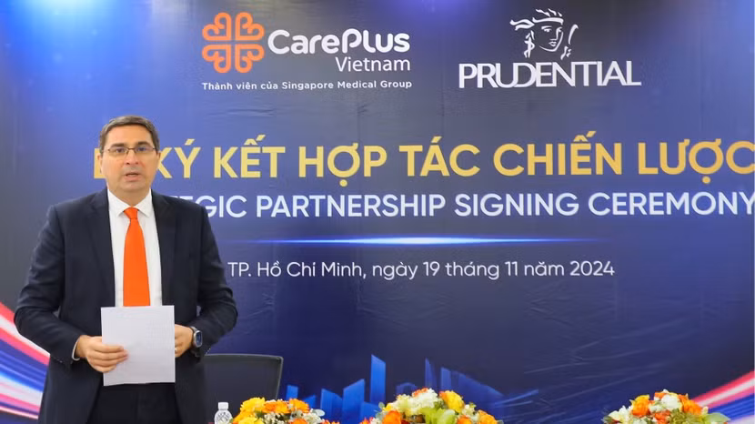 Ông Attila Vajda - Tổng Giám đốc của Hệ thống phòng khám CarePlus phát biểu tại sự kiện Ông Attila Vajda - Tổng Giám đốc của Hệ thống phòng khám CarePlus phát biểu tại sự kiện