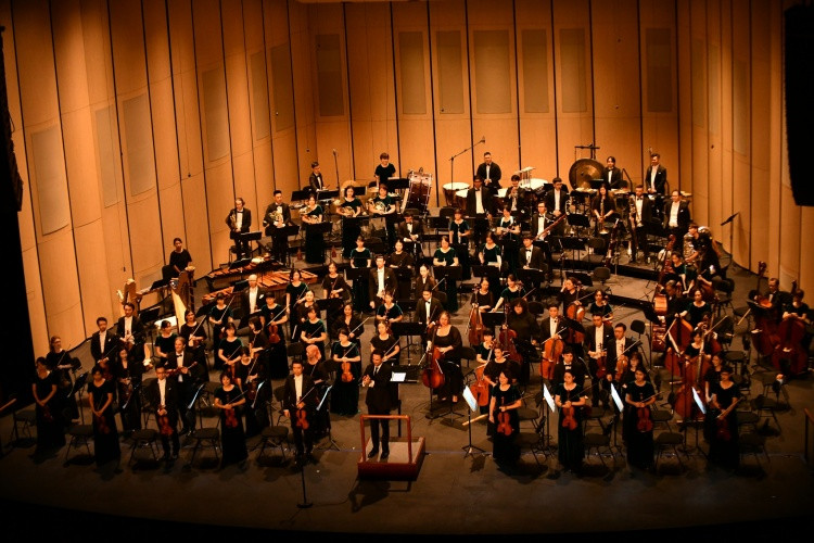 Đêm hòa nhạc tháng 11 của dàn nhạc SSO sẽ mang chủ đề “Divertimento” Đêm hòa nhạc tháng 11 của dàn nhạc SSO sẽ mang chủ đề “Divertimento”