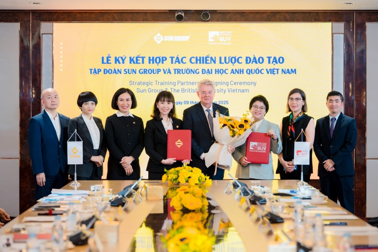 Sun Group ký kết với Trường đại học Anh Quốc Việt Nam (BUV)