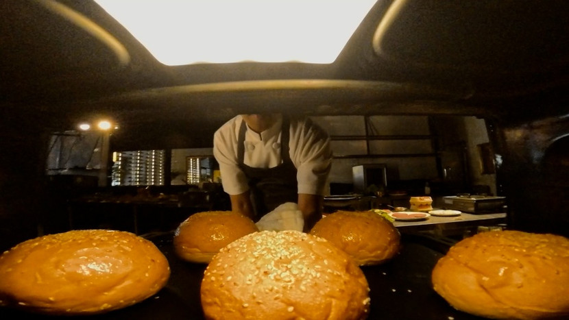 Number 1 là thức uống quen thuộc với nhiều đầu bếp để giúp tiếp năng lượng, tỉnh táo và bền đam mê với công việc khi liên tục thức khuya, dậy sớm