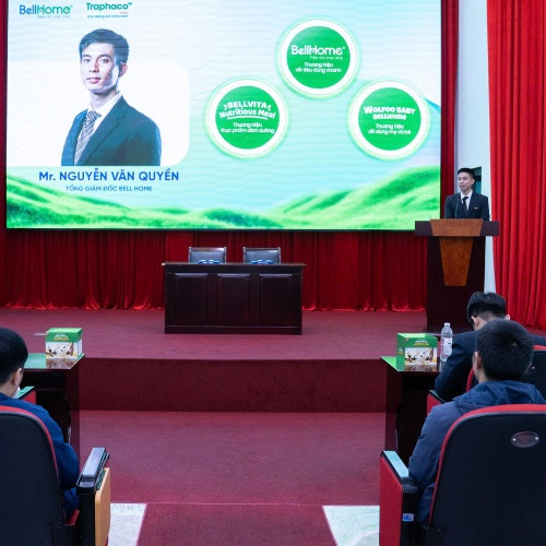 TGĐ BellHome: ông Nguyễn Văn Quyền phát biểu tại sự kiện TGĐ BellHome: ông Nguyễn Văn Quyền phát biểu tại sự kiện