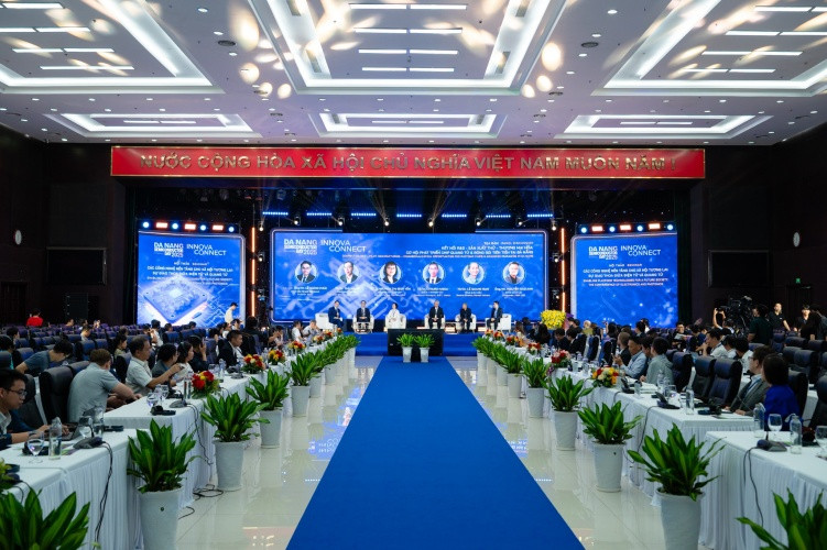 Sự kiện InnovaConnect được tổ chức tại Đà Nẵng vào cuối tháng 8/2025 thu hút đông đảo các nhà khoa học, đại diện các sở, ngành tham gia. Ảnh: VFP. Sự kiện InnovaConnect được tổ chức tại Đà Nẵng vào cuối tháng 8/2025 thu hút đông đảo các nhà khoa học, đại diện các sở, ngành tham gia. Ảnh: VFP.