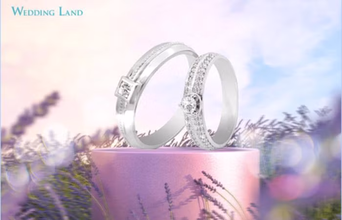 Nhẫn cưới kim cương Vàng trắng của Wedding Land làm nổi bật nên vẻ đẹp trẻ trung và quyến rũ cho cô dâu trong ngày trọng đại Nhẫn cưới kim cương Vàng trắng của Wedding Land làm nổi bật nên vẻ đẹp trẻ trung và quyến rũ cho cô dâu trong ngày trọng đại