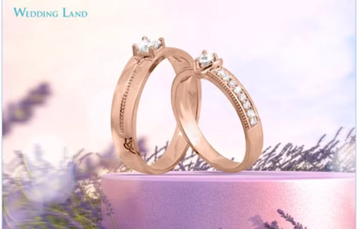 Các cô dâu yêu thích sự lãng mạn, ngọt ngào chắc chắn không thể bỏ qua nhẫn cưới kìm cương vàng hồng của Wedding Land Các cô dâu yêu thích sự lãng mạn, ngọt ngào chắc chắn không thể bỏ qua nhẫn cưới kìm cương vàng hồng của Wedding Land