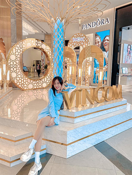 Điểm đến check-in sang chảnh dành cho các bạn trẻ TP.HCM tại Vincom Center Landmark 81 Điểm đến check-in sang chảnh dành cho các bạn trẻ TP.HCM tại Vincom Center Landmark 81