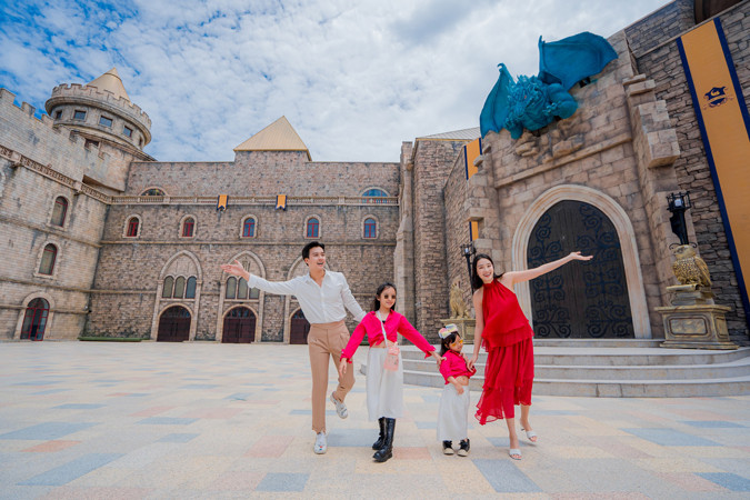 Các khu nghỉ dưỡng trong hệ thống Sun Hospitality Group tại Đà Nẵng tặng vé trải nghiệm Sun World Ba Na Hills cho du khách. Các khu nghỉ dưỡng trong hệ thống Sun Hospitality Group tại Đà Nẵng tặng vé trải nghiệm Sun World Ba Na Hills cho du khách.