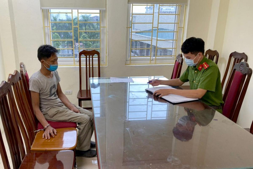 Cơ quan Công an lấy lời khai đối tượng Trần Đình Giang Cơ quan Công an lấy lời khai đối tượng Trần Đình Giang