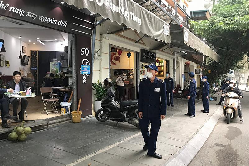 Hầu hết các cửa hàng kinh doanh đều chấp hành tốt cá quy định Hầu hết các cửa hàng kinh doanh đều chấp hành tốt cá quy định