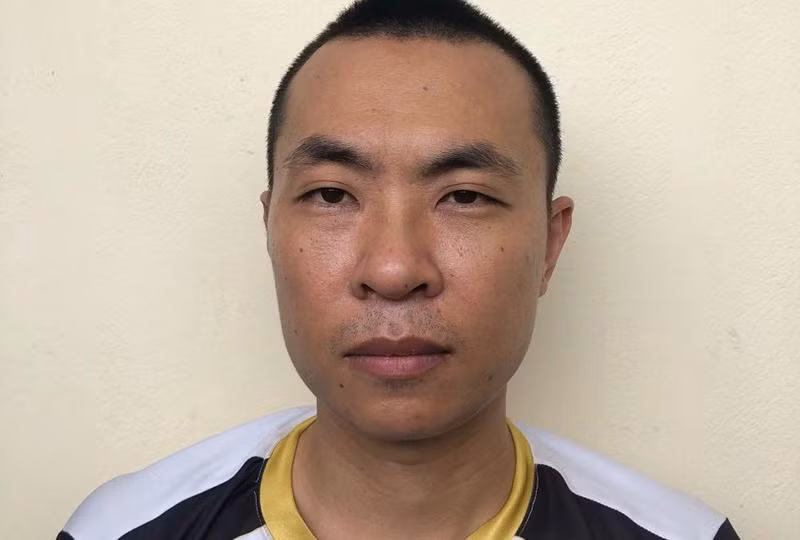 Đối tượng Nguyễn Minh Chiến được xác định cầm đầu đường dây đánh bạc dưới hình thức cá độ bóng đá Đối tượng Nguyễn Minh Chiến được xác định cầm đầu đường dây đánh bạc dưới hình thức cá độ bóng đá