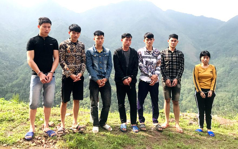 Vui cùng các đối tượng tổ chức đưa người xuất, nhập cảnh trái phép bị bắt giữ