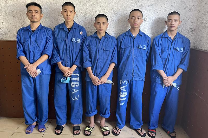 Cơ quan CSĐT Công an tỉnh Quảng Ninh đã ra Quyết định khởi tố vụ án, khởi tố bị can bắt giam 5 đối tượng để phục vụ công tác điều tra