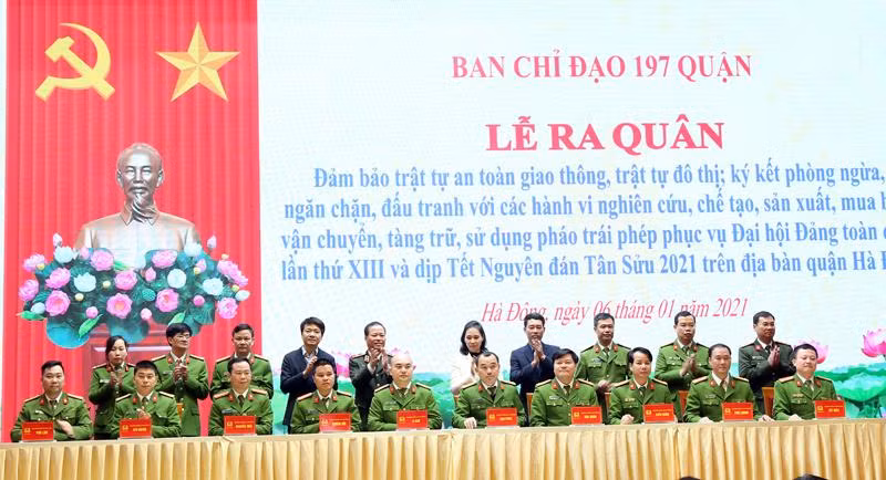 Trưởng Công an các phường của quận Hà Đông ký cam kết Trưởng Công an các phường của quận Hà Đông ký cam kết