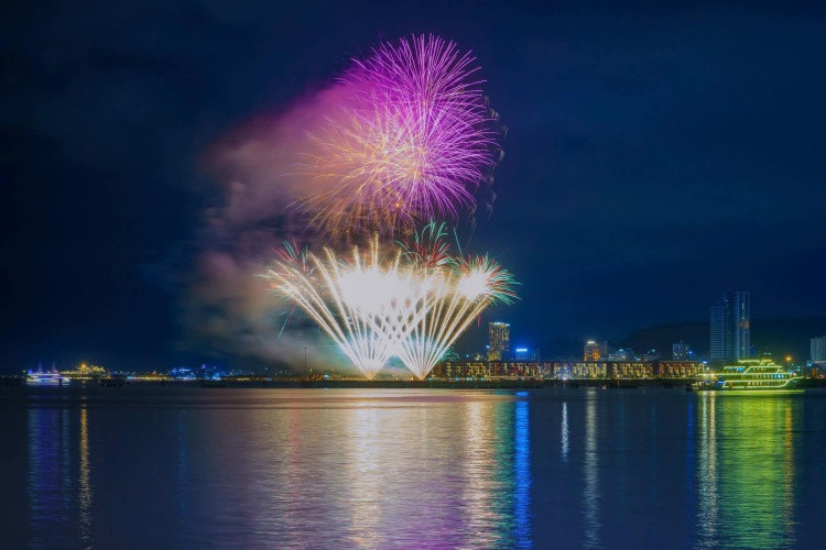 Cư dân thường xuyên được hòa mình vào bầu không khí lễ hội (Ảnh: Sun Property)