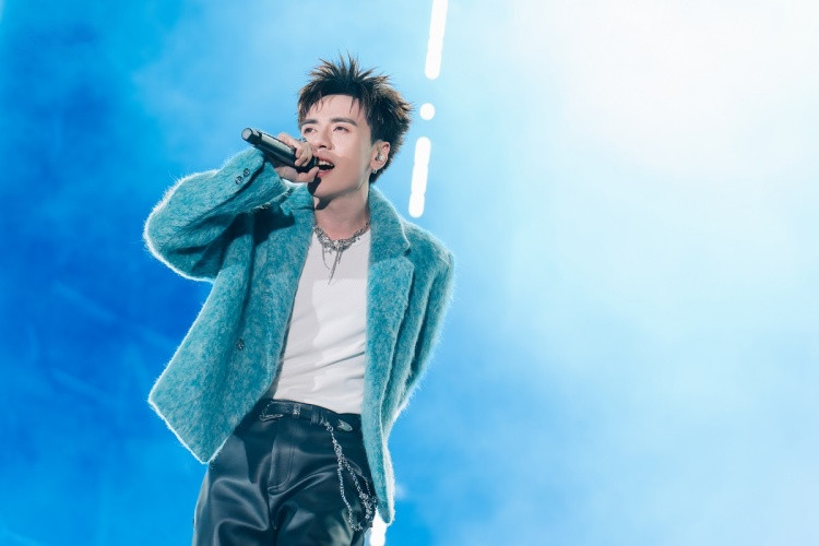 Quang Hùng MasterD – giọng ca được yêu thích với loạt hit triệu view từng chinh phục trái tim người hâm mộ khắp Đông Nam Á