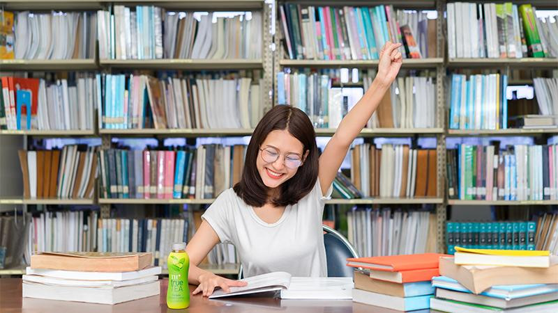 Trong thời điểm dịch Covid-19, trà tự nhiên TH true TEA ra mắt, với thành phần giàu chất chống oxy hóa, giúp giảm căng thẳng mệt mỏi, hỗ trợ miễn dịch sẽ là lựa chọn tốt dành cho những người quan tâm đến sức khỏe. Trong thời điểm dịch Covid-19, trà tự nhiên TH true TEA ra mắt, với thành phần giàu chất chống oxy hóa, giúp giảm căng thẳng mệt mỏi, hỗ trợ miễn dịch sẽ là lựa chọn tốt dành cho những người quan tâm đến sức khỏe.