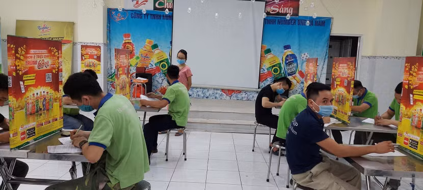 Tập đoàn Tân Hiệp Phát hoạt động kinh doanh theo mô hình “3 tại chỗ”, cải tiến liên tục để vừa duy trì sản xuất, vừa đảm bảo an toàn cho người lao động