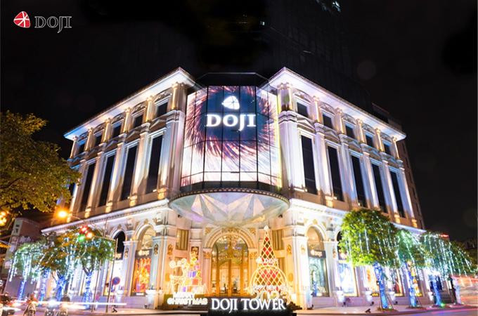 DOJI Tower Hà Nội được trang hoàng tuyệt đẹp, tràn ngập sắc màu chào đón mùa lễ hội DOJI Tower Hà Nội được trang hoàng tuyệt đẹp, tràn ngập sắc màu chào đón mùa lễ hội