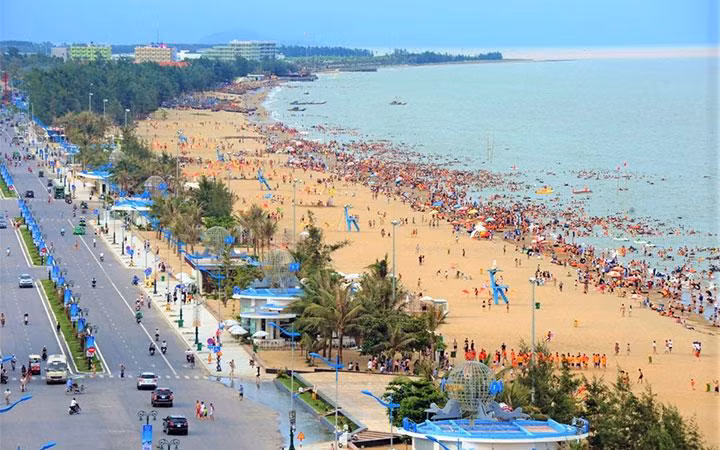 Các dự án quy mô như quảng trường biển, trục đại lộ đẳng cấp, công viên giải trí... đang được triển khai ở Sầm Sơn