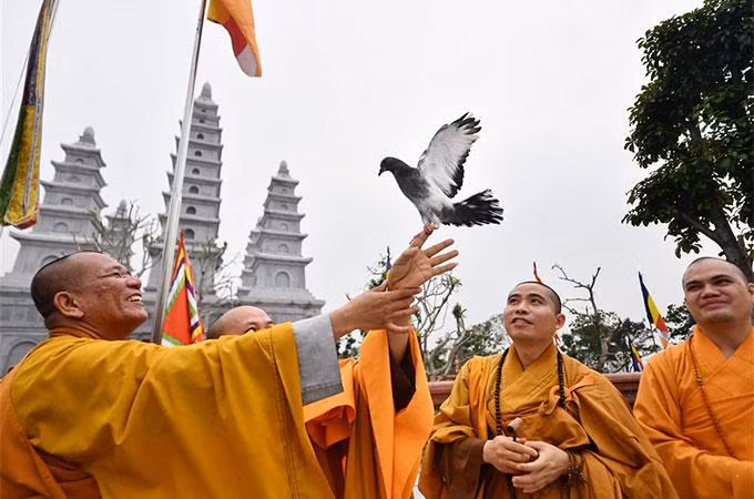 Bảo Hải Linh Thông Tự Bảo Hải Linh Thông Tự