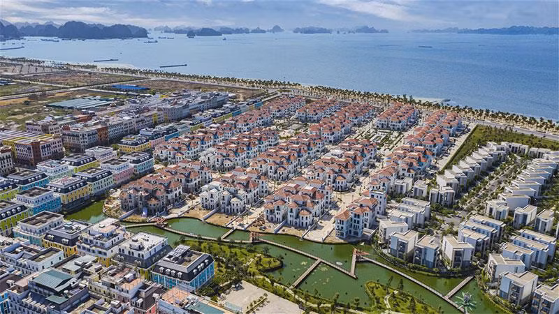 Đô thị Sun Grand City Feria bên bờ biển Bãi Cháy