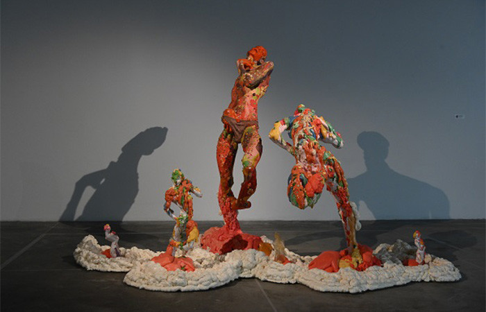 Tác phẩm Dị ứng màu sắc của Đỗ Hà Hoài Tác phẩm Dị ứng màu sắc của Đỗ Hà Hoài