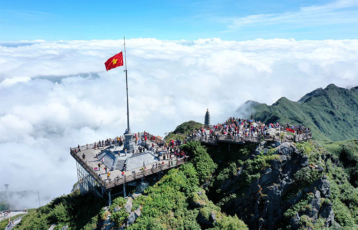 Vì một Sa Pa phát triển du lịch bền vững Vì một Sa Pa phát triển du lịch bền vững