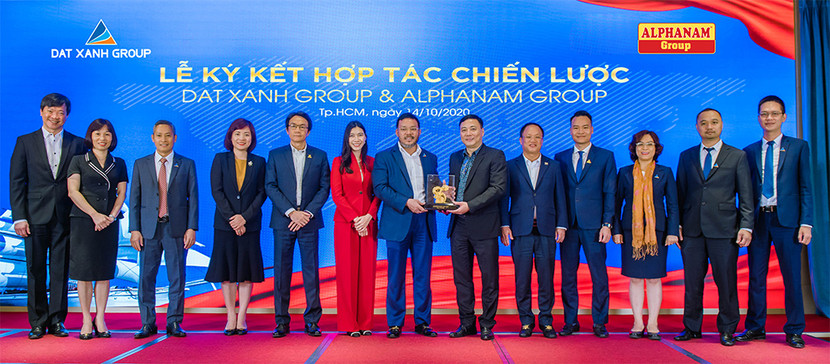 DXG và Alphanam Group đã có mối quan hệ hợp tác từ nhiều năm nay thông qua việc cùng là thành viên của CLB Sao Đỏ. Đồng thời, trong suốt 10 năm qua, các sản phẩm do Alphanam Group phân phối như thiết bị vệ sinh TOTO, thang máy FujiAlpha luôn được DXG tin dùng tại các dự án của Tập đoàn. DXG và Alphanam Group đã có mối quan hệ hợp tác từ nhiều năm nay thông qua việc cùng là thành viên của CLB Sao Đỏ. Đồng thời, trong suốt 10 năm qua, các sản phẩm do Alphanam Group phân phối như thiết bị vệ sinh TOTO, thang máy FujiAlpha luôn được DXG tin dùng tại các dự án của Tập đoàn.