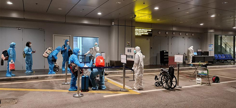 CBNV sân bay Vân Đồn đón hành khách từ chuyến bay giải cứu với tâm thế sẵn sàng và tự hào