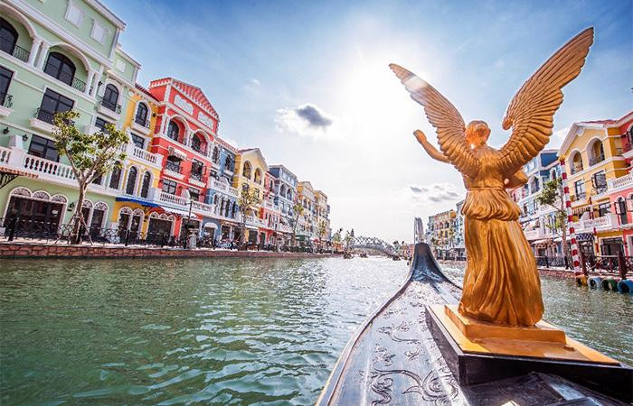 Con thuyền Gondola trứ danh đã xuất hiện tại đảo Ngọc