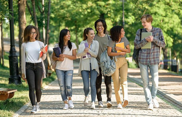 VinUni chào đón học sinh giỏi từ mọi quốc gia trên thế giới đến với vòng tuyển sinh đặc biệt năm học 2021-2022 VinUni chào đón học sinh giỏi từ mọi quốc gia trên thế giới đến với vòng tuyển sinh đặc biệt năm học 2021-2022