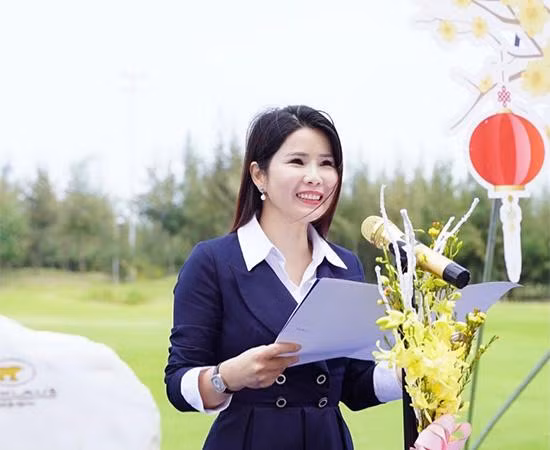 Bà Đặng Thị Lưu Vân – Phó TGĐ Tập đoàn FLC – TGĐ FLC Holding